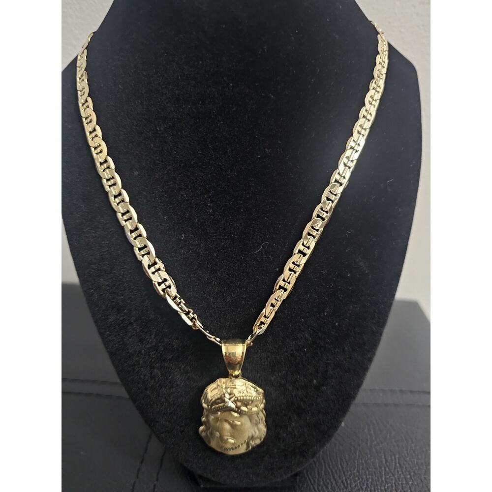 20in. 14K Gold-Plated on brass- 6.5mm MARINER chain w/14K Jesus pendant piece